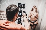 Приглашаю девушек и женщин от 18 до 60 лет на съёмки в формате порно и соло видео мет-арт съёмки проходят в Москве,  С-Петербурге,  Крыму оплата сразу после подписания релиза,  будьте готовы показать  ...