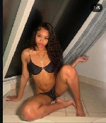 Девушка, ищу парня объявление но. 3621288: Если ты настоящий ценитель женской красоты и нежности,  я приглашу тебя в свой уютный