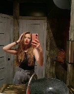 Девушка, ищу парня объявление но. 3896765: Очаровательная брюнетка ищет приятного мужчину для уютных встреч.