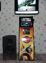 Музыкальный автомат Playbox (Плейбокс) Супер джет. 
Отличное готовое решение для кафе + дополнительных доход до 50т.р. в месяц (проверено на практике). 
Цена за комплект: автомат, активная акустичес ...