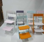 Предлагаем Вам детские растущие стулья!
Много разных цветов!
Устойчивые и безопасные.
Крепёж сидений и подножек крепкий и долговечный - специальные подвижные фиксаторы с пазами.
Мы не клеим фанеру ...