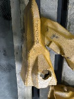 Разное объявление но. 2617087: Коронки Advansys для ковшей экскаваторов CAT